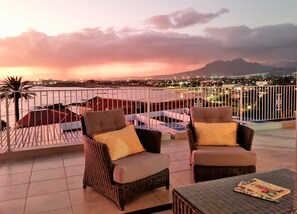 Family House | 3 bedrooms, premium bedding, individually decorated - Die Braaihuis (Cape Town)