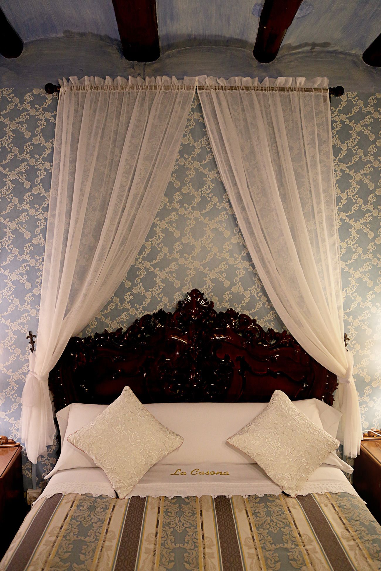 Family Room | Premium bedding, desk, laptop workspace, free WiFi