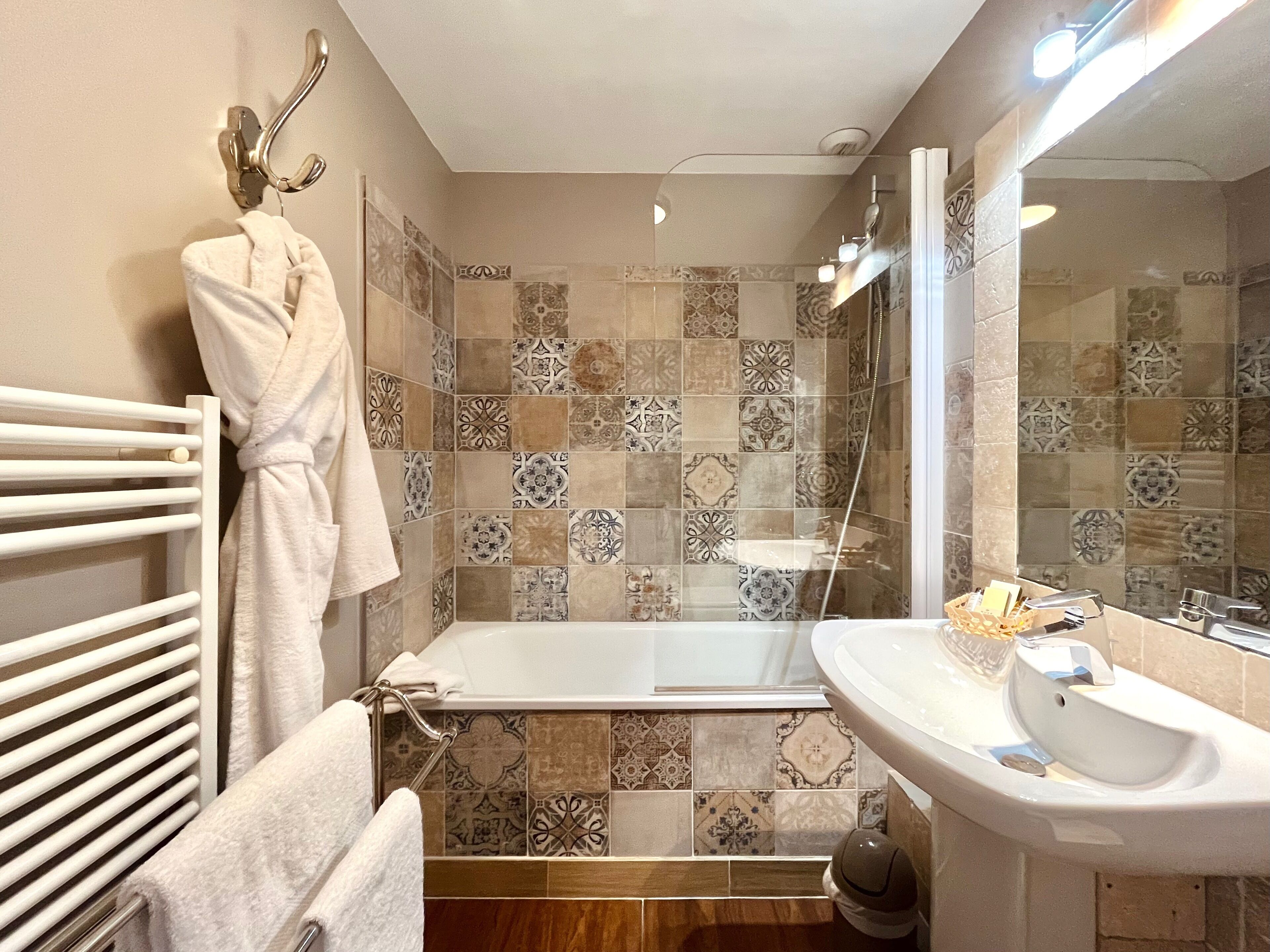 prestige double room | bathroom | designer toiletries, hair dryer, towels, soap