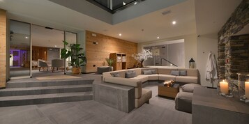 Sale per trattamenti di coppia, sauna, vasca idromassaggio, bagno turco