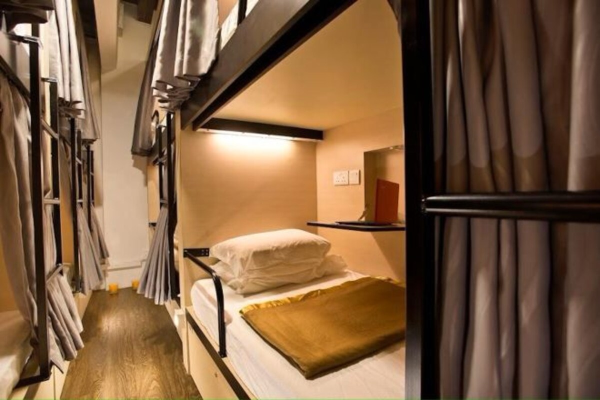 Iron/ironing board (on request), WiFi (free), bed sheets