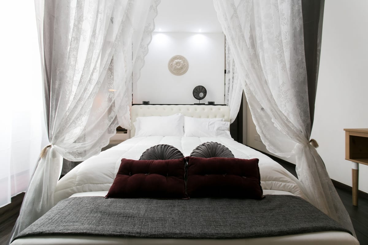 City appartement, uitzicht op stad | 1 slaapkamer, lakens van Egyptisch katoen, luxe beddengoed