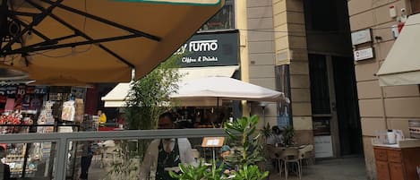 숙박 시설 정면