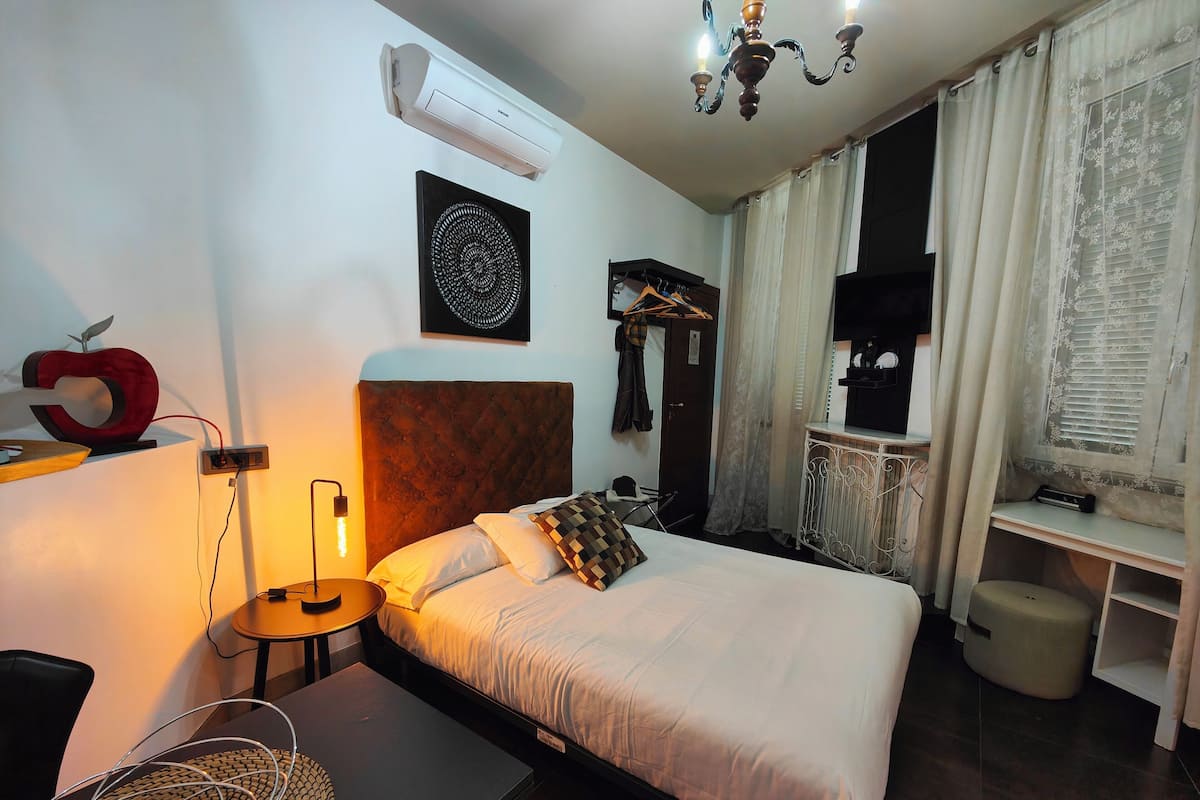 Appartement (Tiny - French Bed) | 1 slaapkamer, lakens van Egyptisch katoen, luxe beddengoed