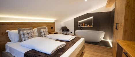 Junior Room, 2 Bedrooms, Tower