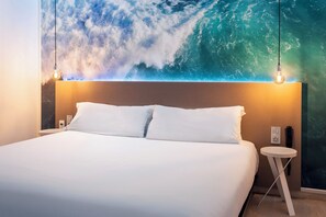 Family Suite | In-room safe, soundproofing, iron/ironing board, free WiFi