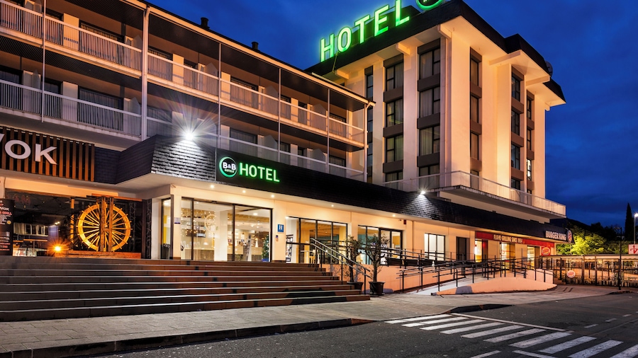 B&B Hotel Donostia San Sebastián Aeropuerto