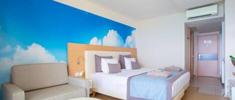 Premium bedding, minibar, in-room safe, desk