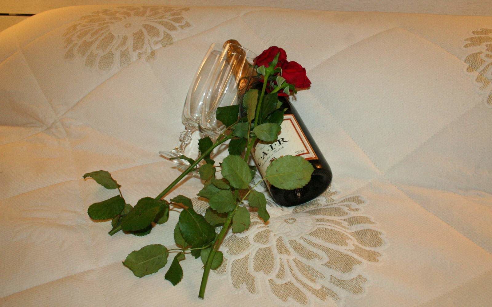 1 bedroom, in-room safe, desk, soundproofing