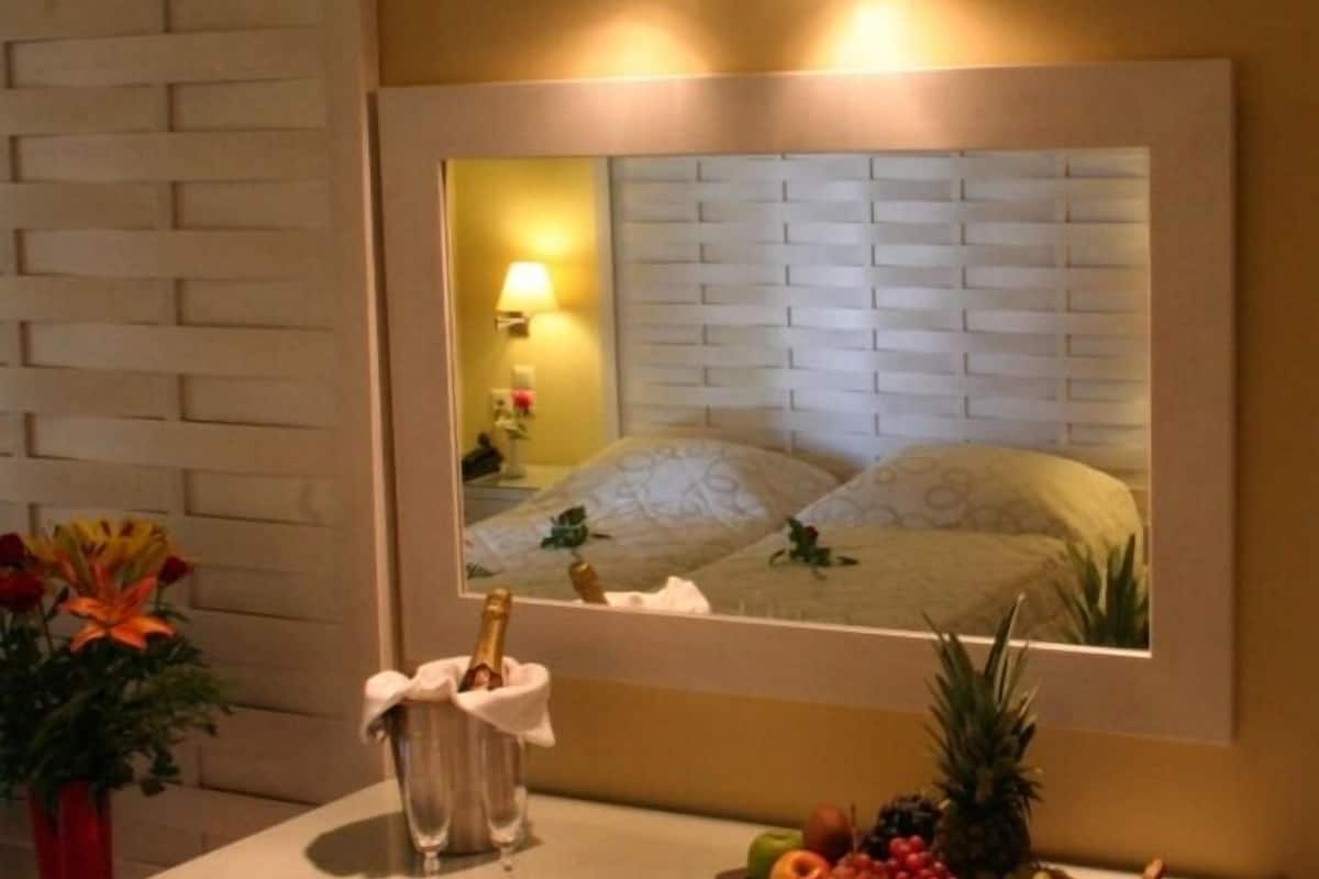 superior bungalow | room amenity