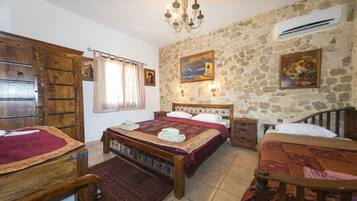 Quarto (8) | Cofres nos quartos, quartos à prova de som, Wi-Fi de cortesia