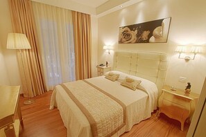 Premium bedding, minibar, in-room safe, desk - Hotel Hawaii (Cervia)