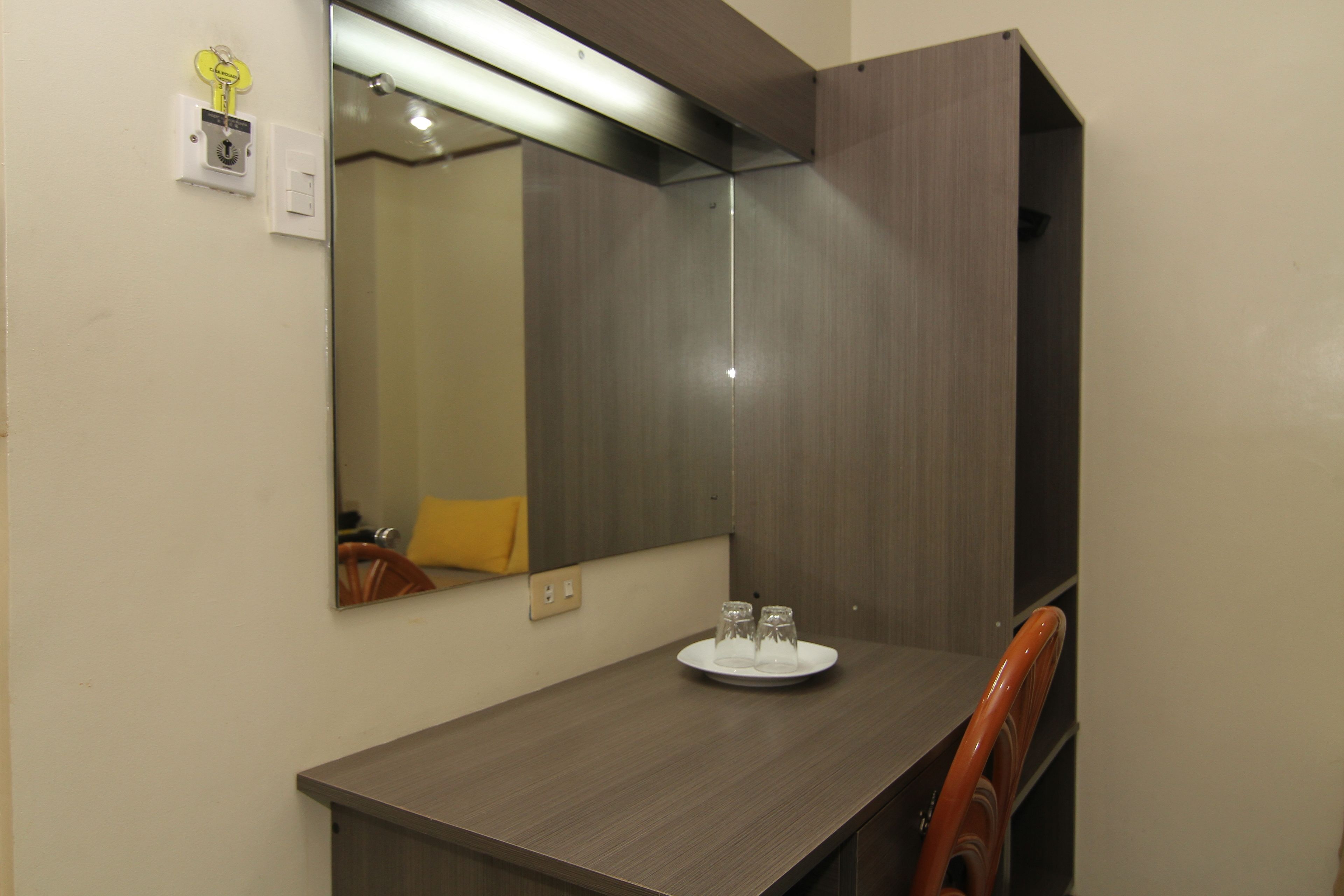 superior room | in-room safe, desk, free wifi, bed sheets