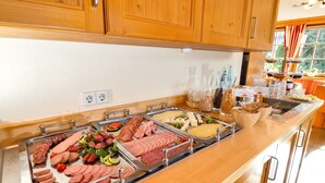 Frokostbuffé er inkludert hver dag