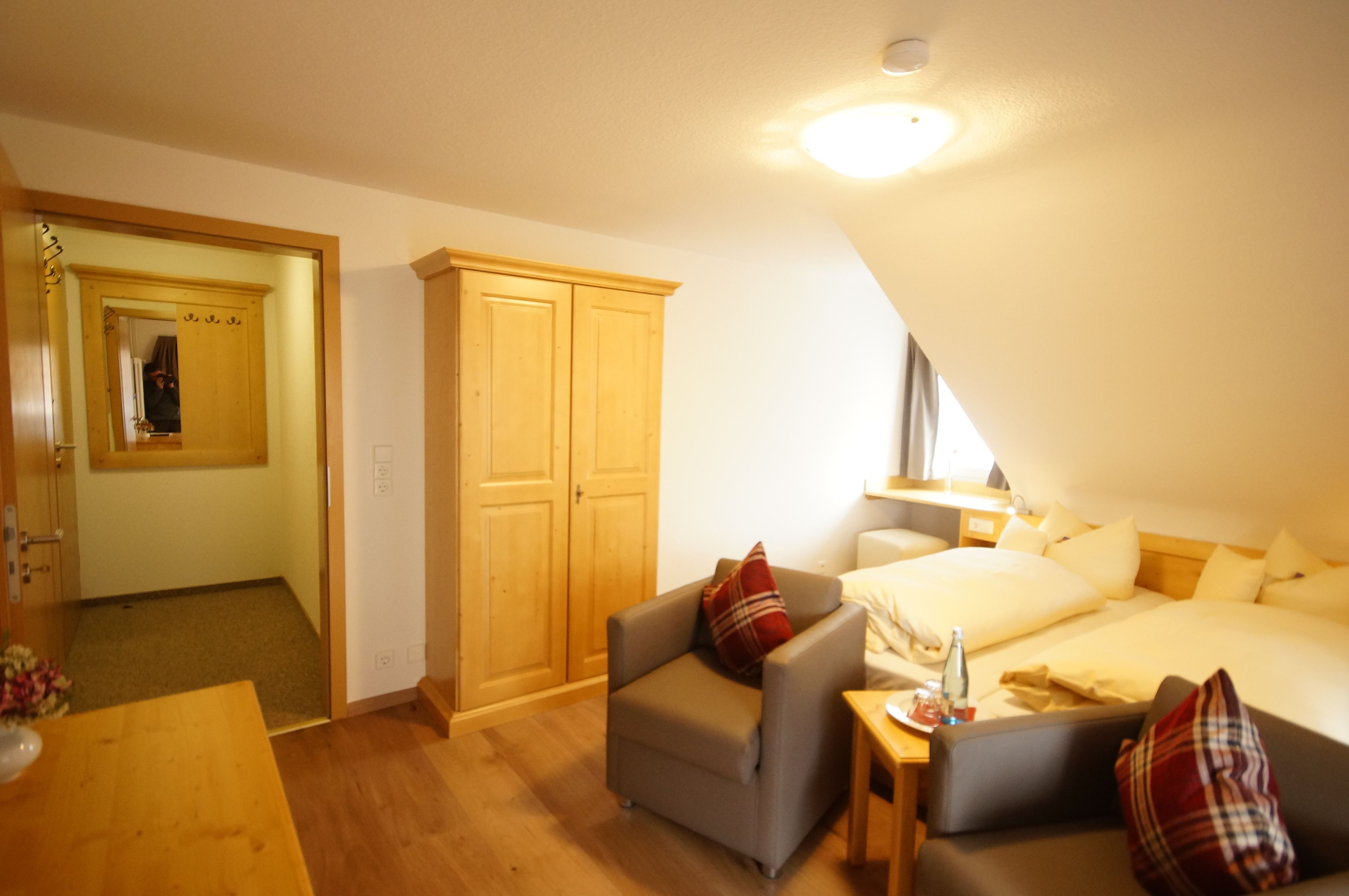 premium bedding, minibar, in-room safe, individually furnished