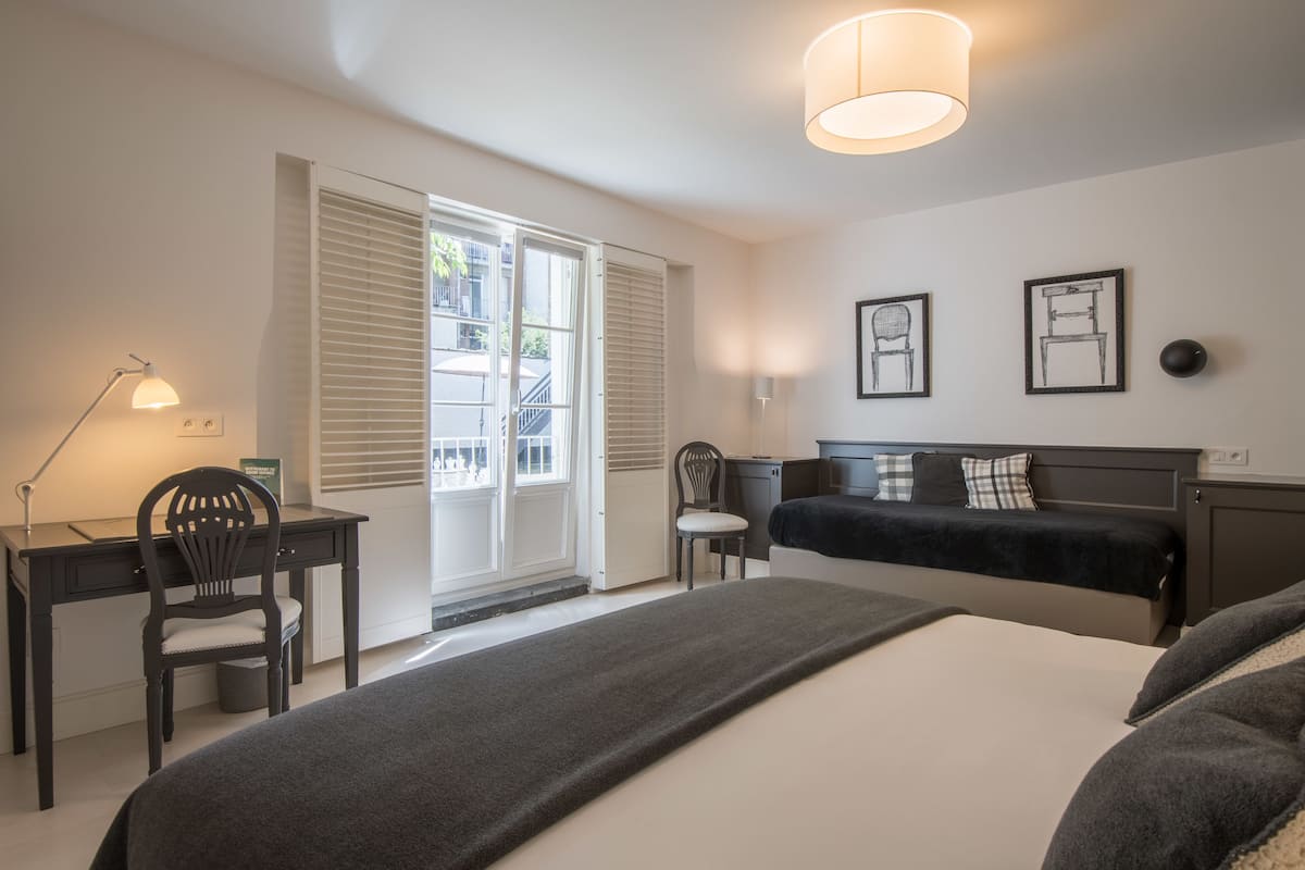 executive room | premium bedding, in-room safe, individually decorated