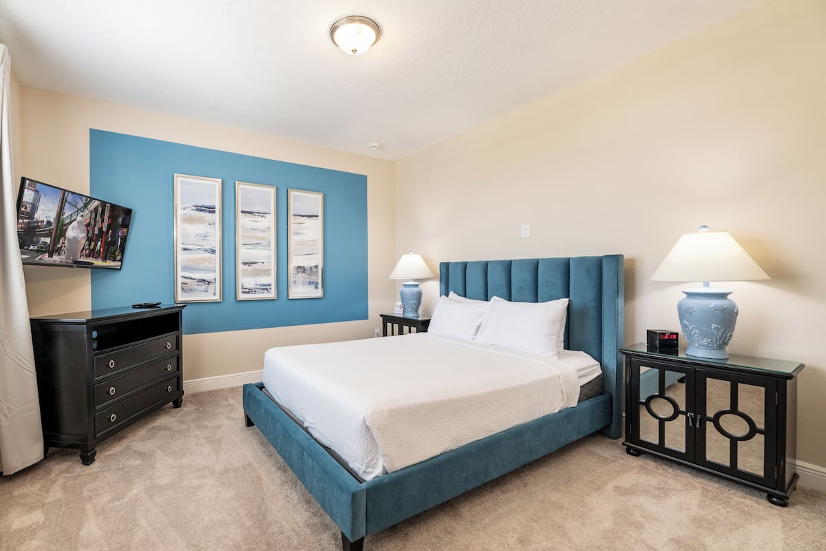 Elite House, Private Pool (12 Bedrooms Westside) | In-room safe, individually decorated, individually furnished