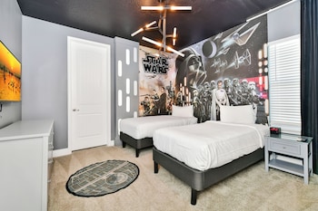 Elite House, 6 Bedrooms, Private Pool (Westside) | In-room safe, individually decorated, individually furnished at Encore Resort and Water Park at Reunion by Rentyl