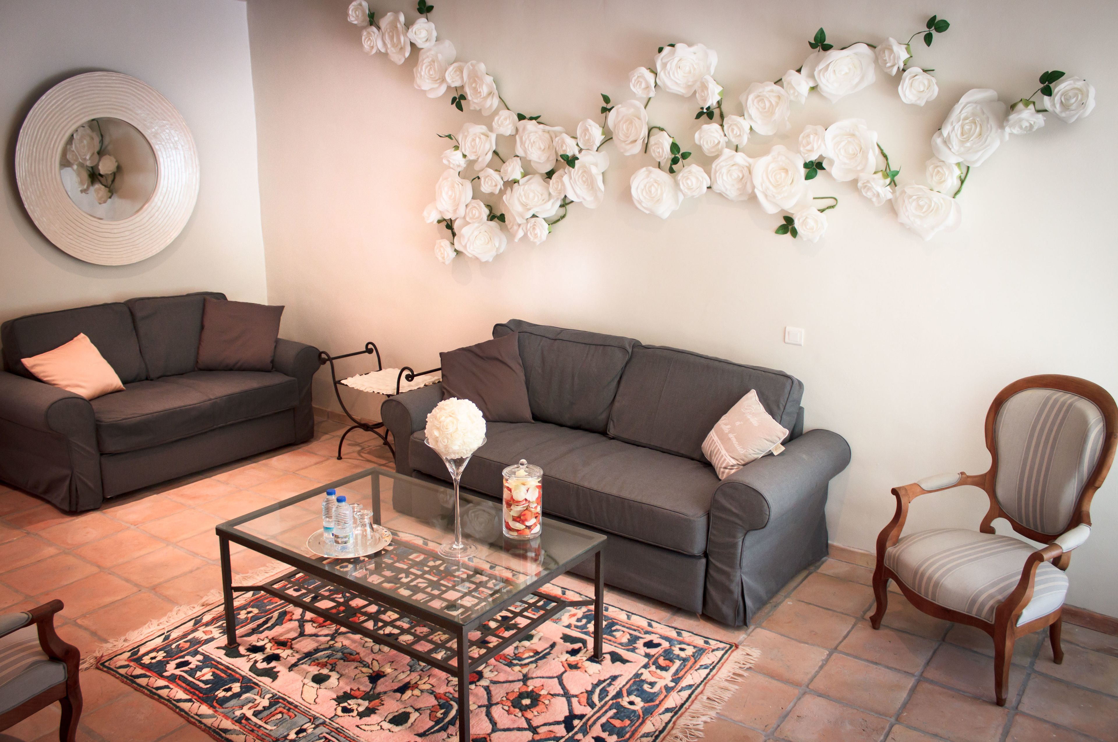 luxury apartment, 2 bedrooms | living area | flat-screen tv