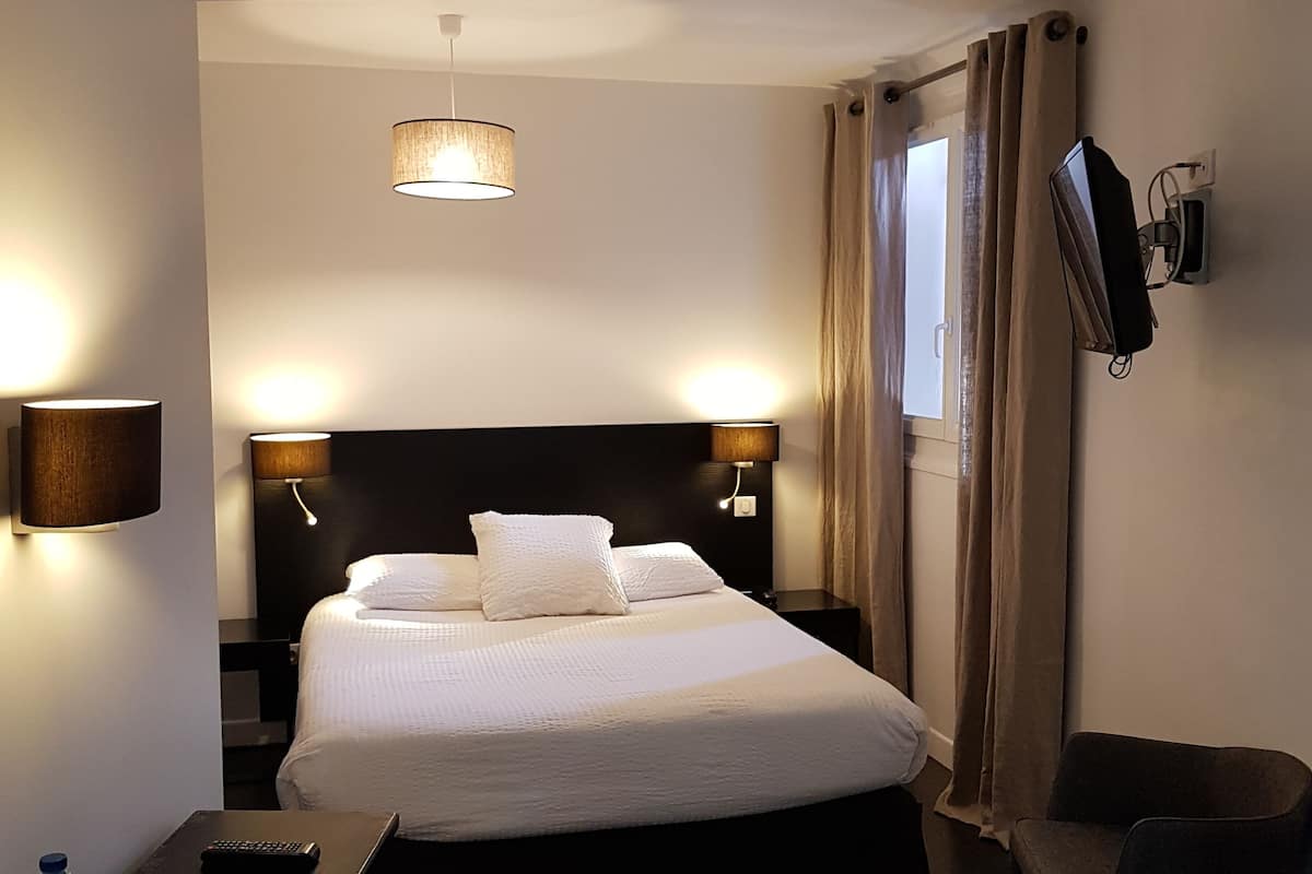 superior double room | 1 bedroom, premium bedding, individually decorated