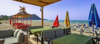 Kleopatra Arsi Hotel