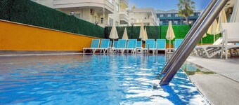 Kleopatra Arsi Hotel