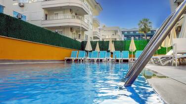 Kleopatra Arsi Hotel