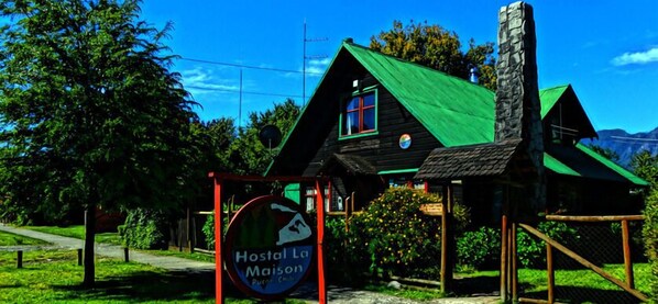 Exterior - Hostal La Maison (Pucón)