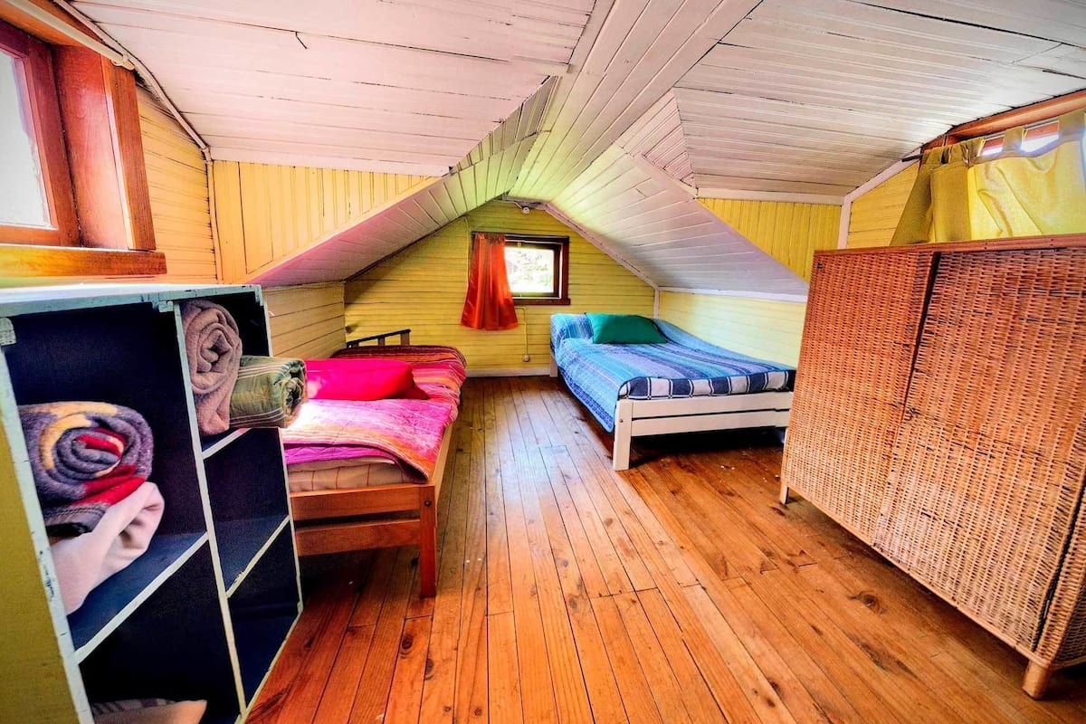 Basic Bungalow, 2 Bedrooms, Courtyard View | Free WiFi, bed sheets