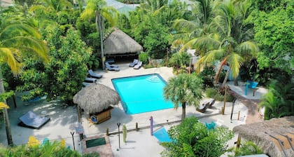 Siesta Key Palms Resort