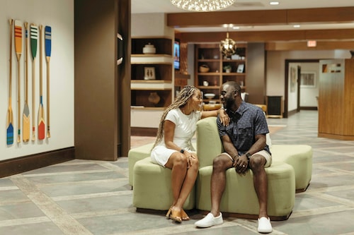 Courtyard by Marriott Lake George