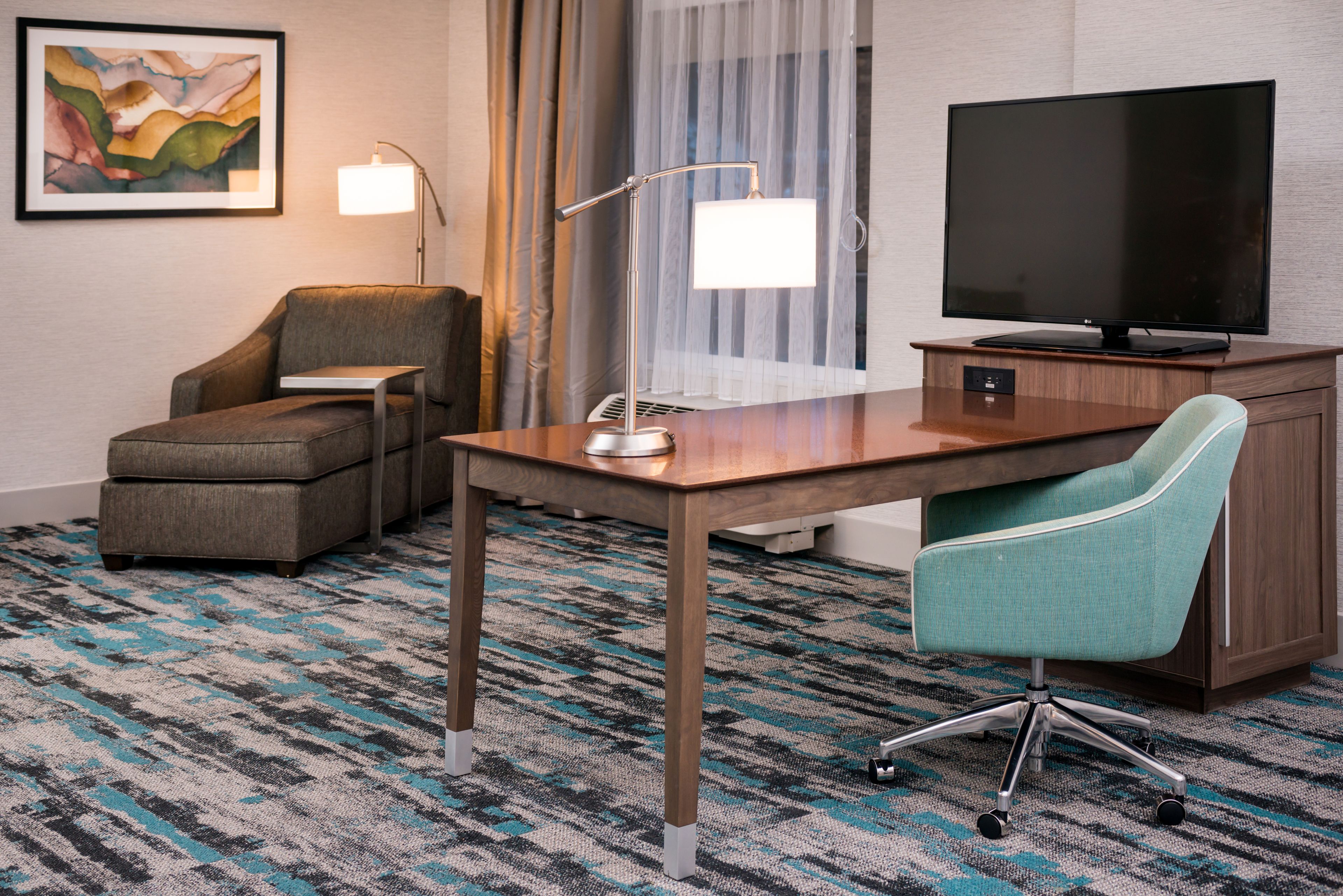 suite, 1 king bed, accessible, non smoking (roll in shower) | desk, blackout curtains, iron/ironing board, free cots/infant beds