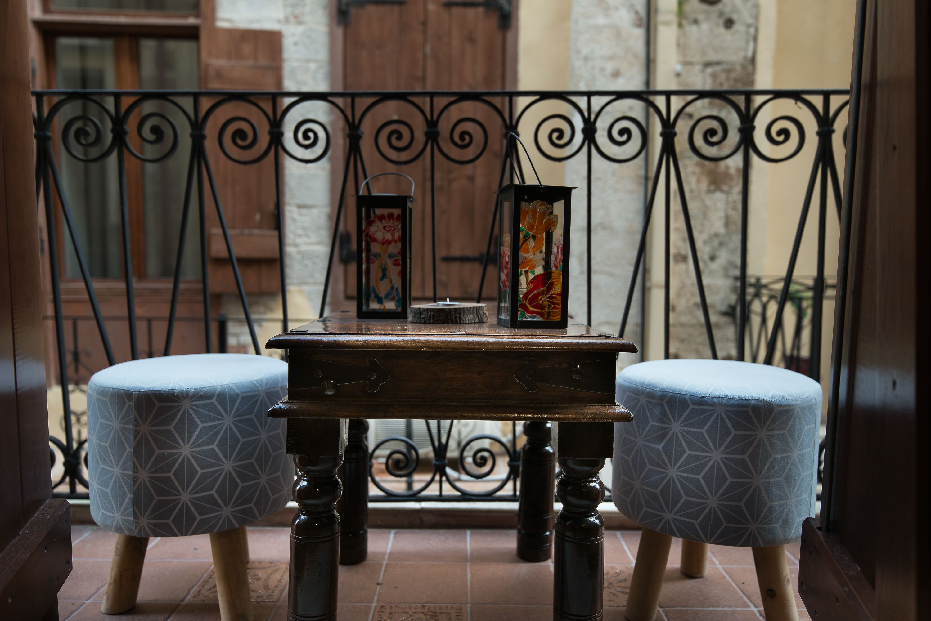 스탠다드 스튜디오, 발코니 | 발코니