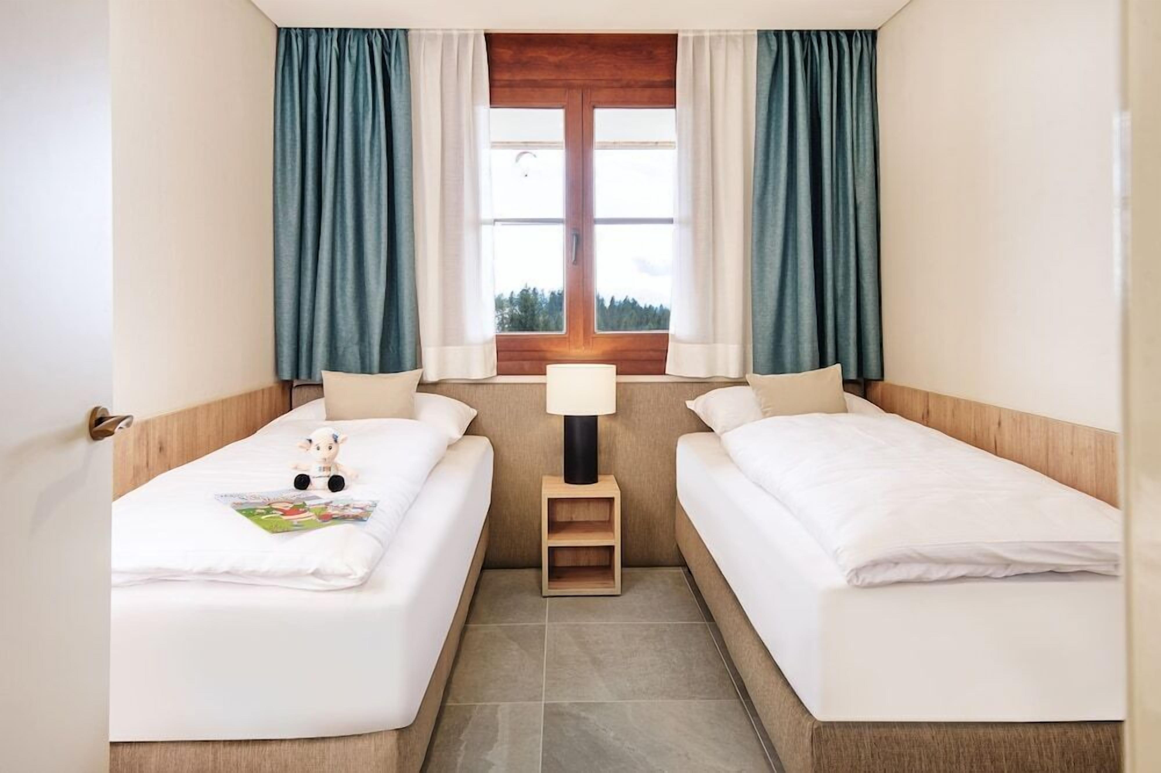 1 bedroom, in-room safe, bed sheets