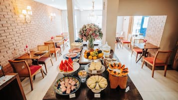 Gratis frukostbuffé varje dag