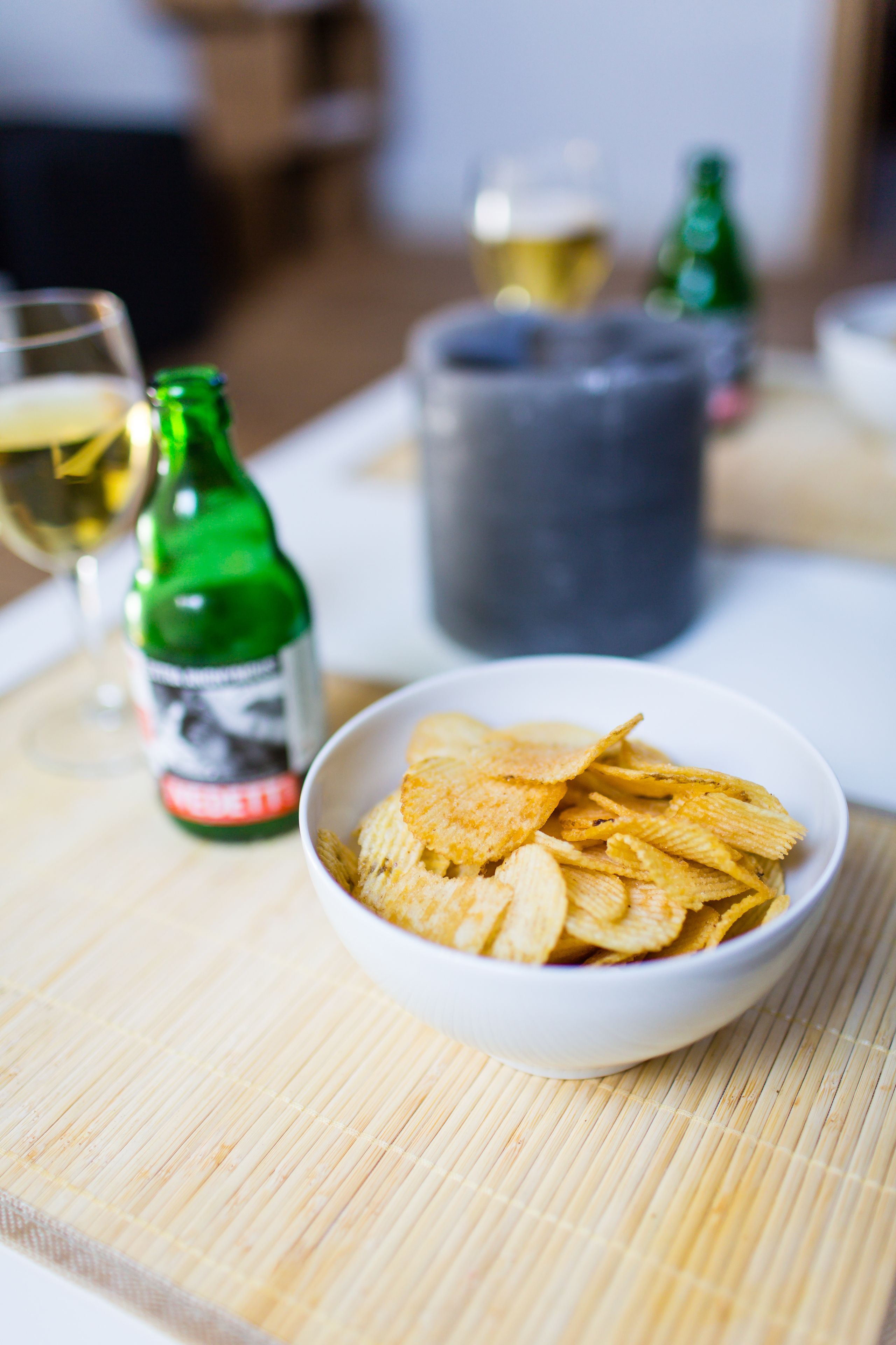 standard suite | living room | tv, fireplace