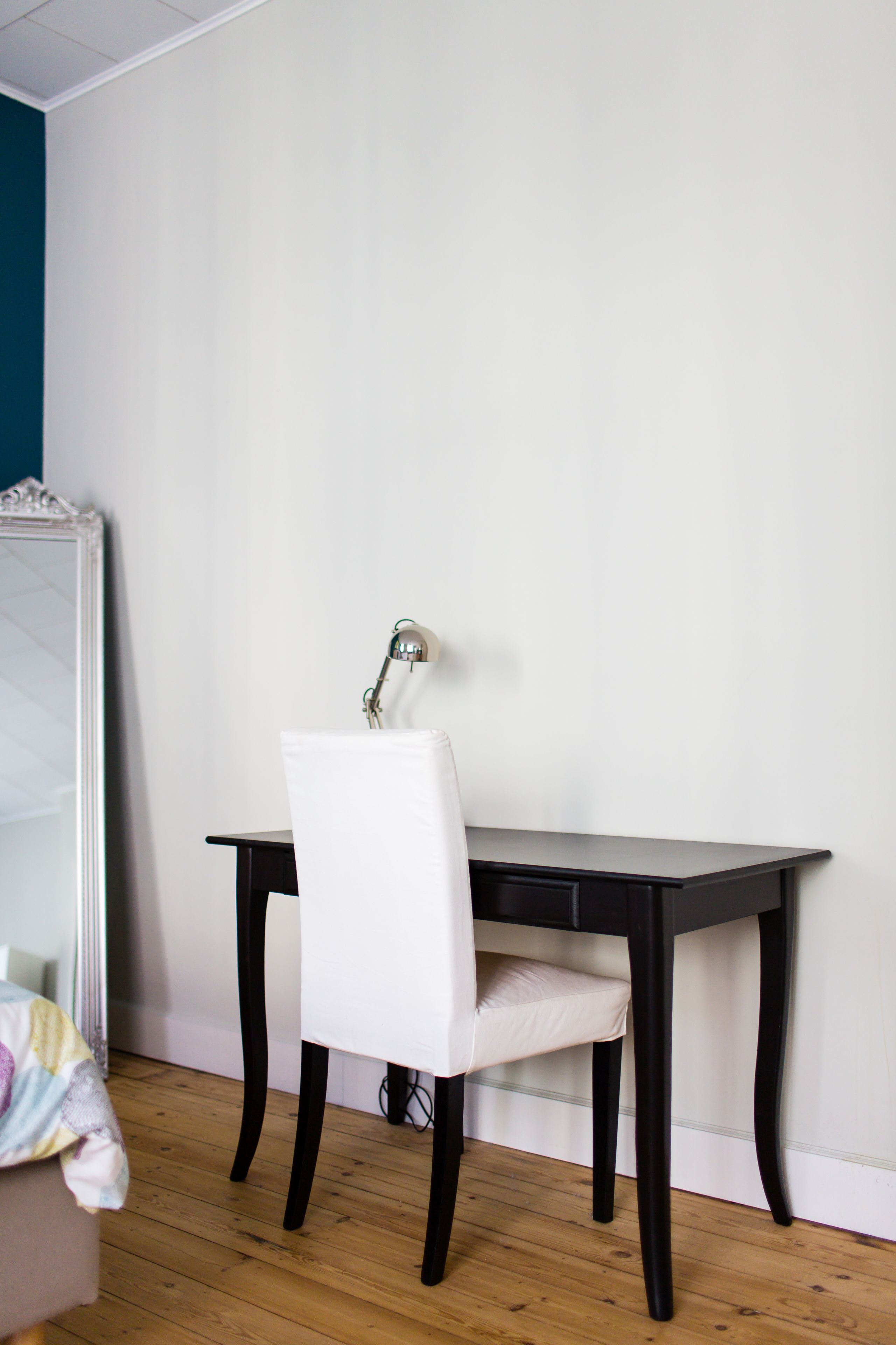 deluxe apartment | in-room business centre