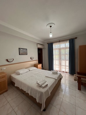 客房內保險箱、免費搖籃/嬰兒床、免費無線上網