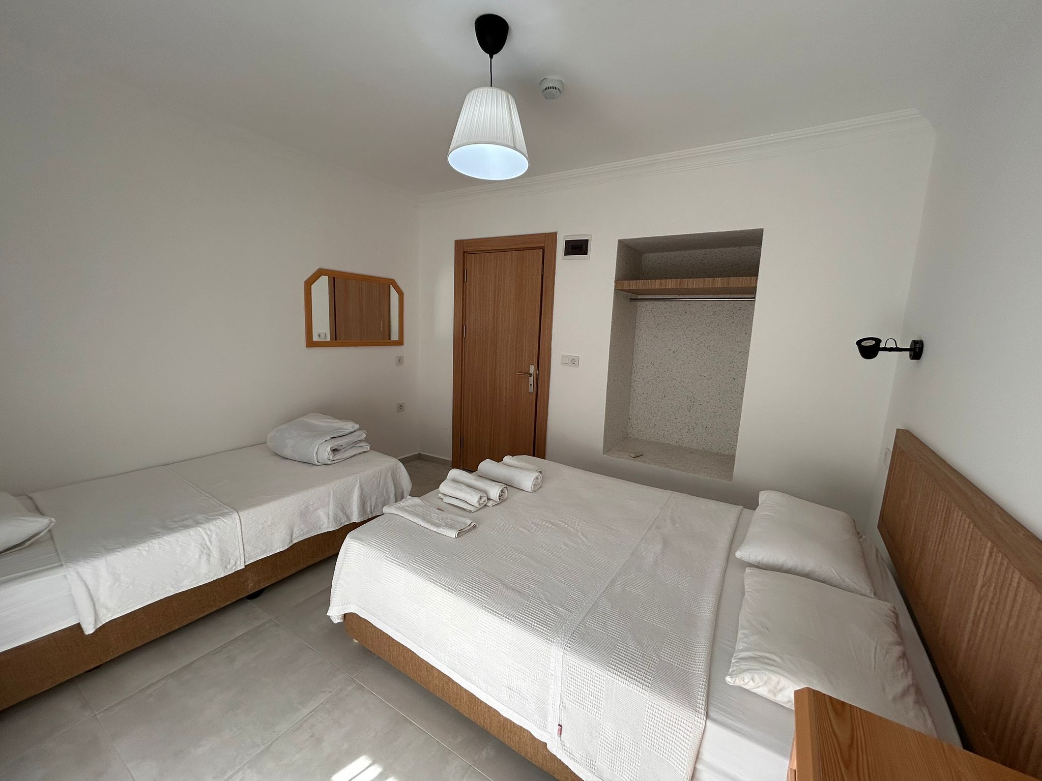 خزنة داخل الغرفة وأسرّة أطفال/رضّع (مجانًا) وواي فاي مجانًا