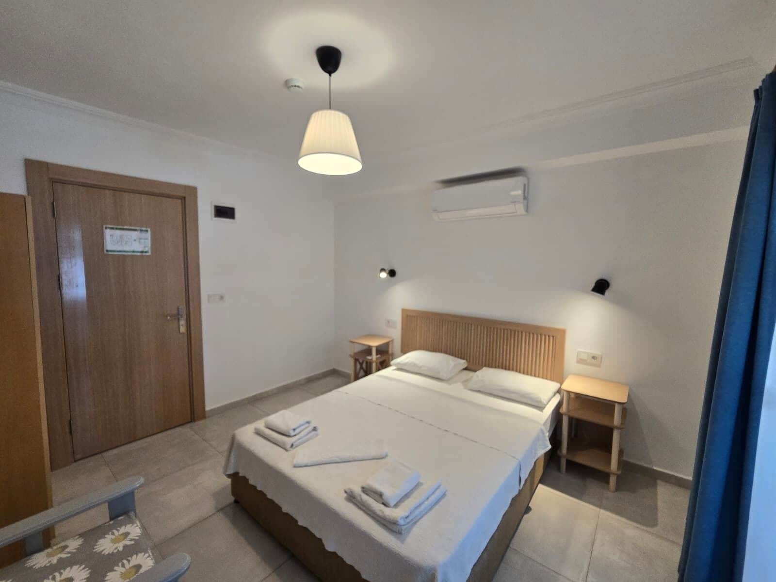 Coffres-forts dans les chambres, Wi-Fi gratuit, draps fournis
