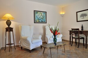 Junior Suite, Accessible, Garden View | Premium bedding, down comforters, minibar, in-room safe - Petit Hotel Es Figueral (Campos)