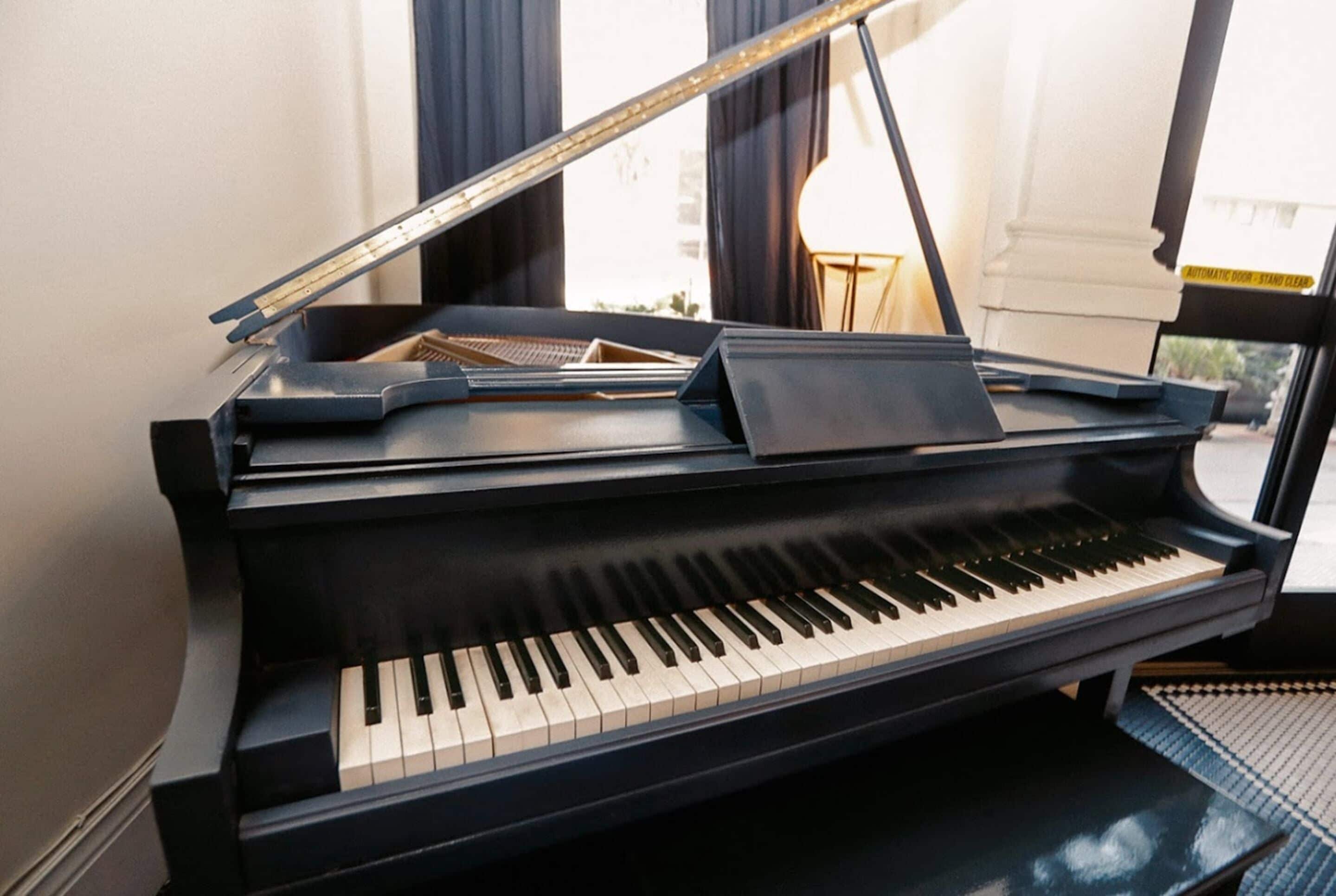 Foto - H by H Hospitality