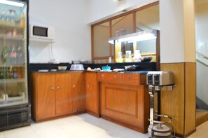 Desayuno buffet incluido todos los días