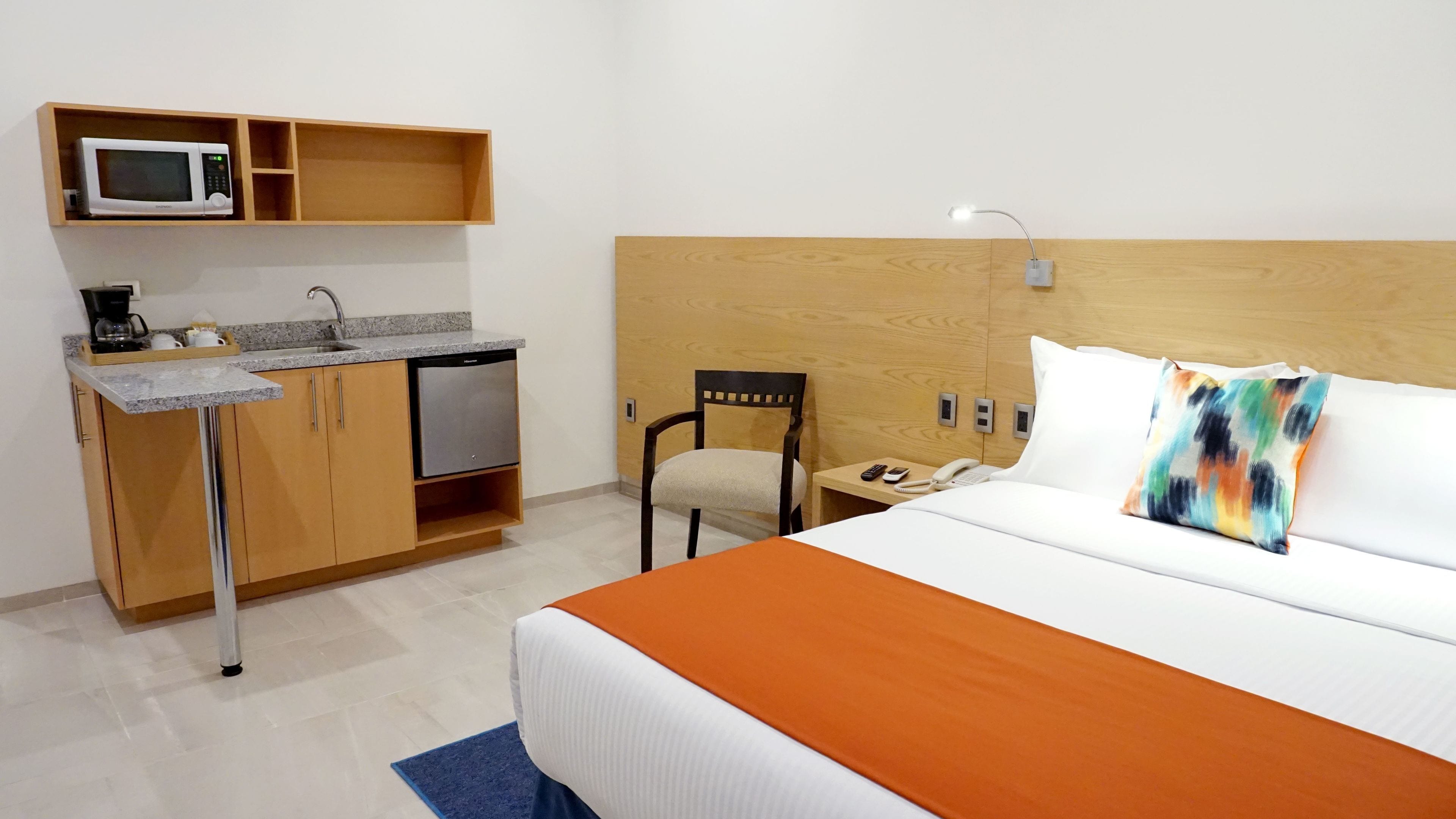 business room, 1 queen bed | premium bedding, down duvets, in-room safe, individually decorated