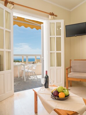 Flat-screen TV - Villa Alexander (Chania)
