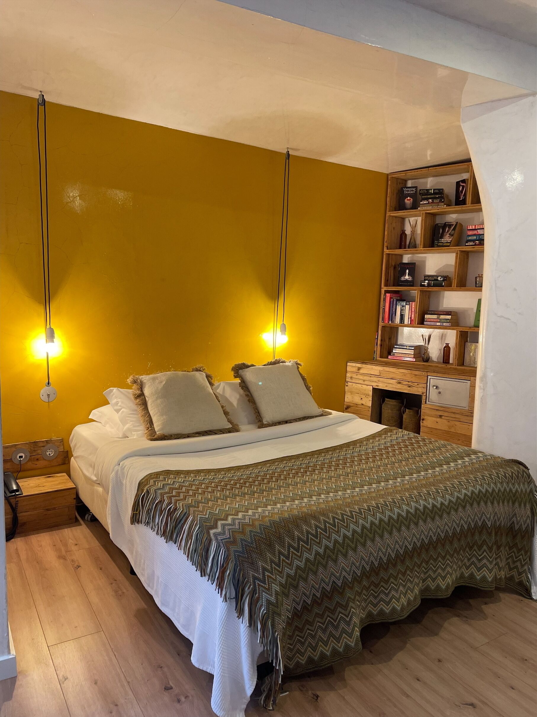 superior double or twin room | 1 bedroom, down duvets, minibar, in-room safe