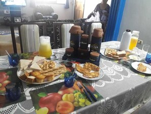 Petit déjeuner continental compris tous les jours