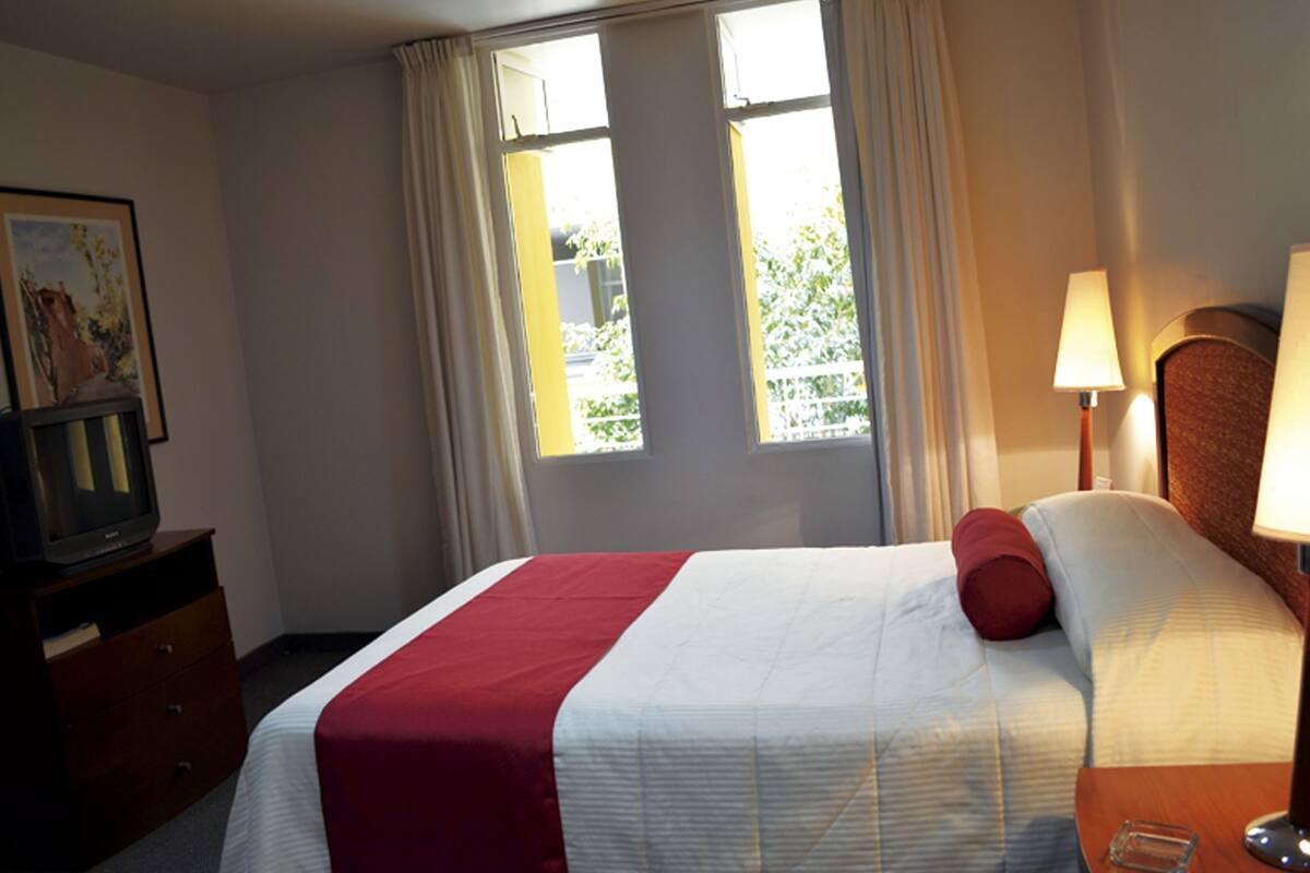 Kamar Standar, 1 Tempat Tidur Double | Brankas, setrika/meja setrika, Wi-Fi gratis, dan seprai linen