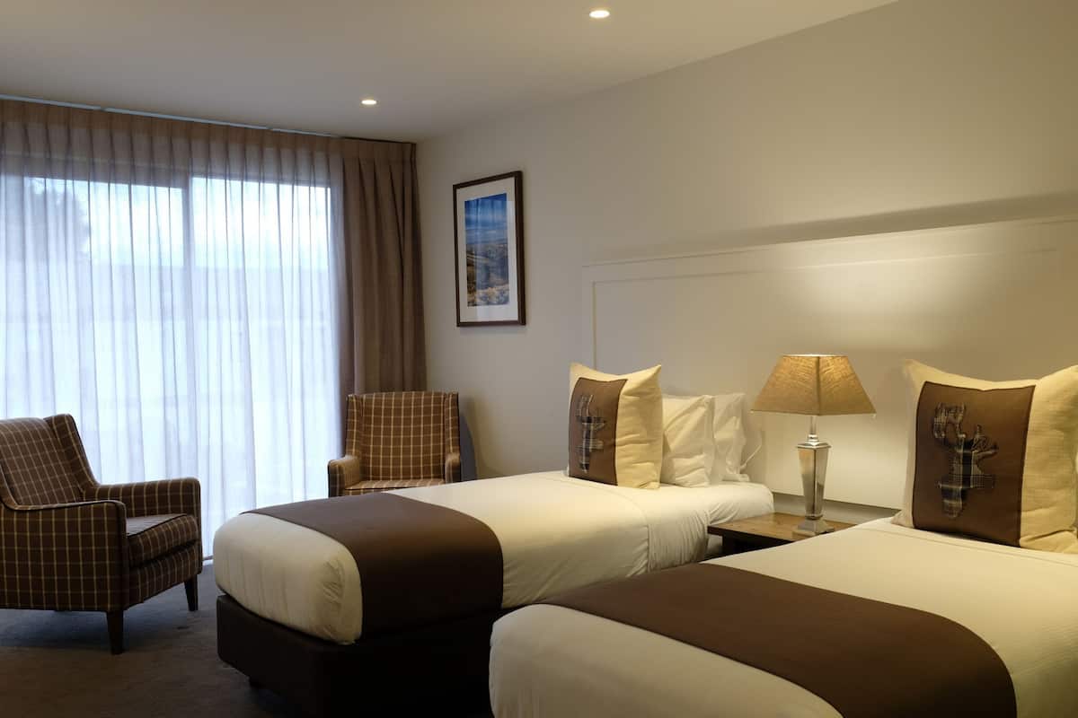 Premium bedding, down comforters, pillowtop beds, desk