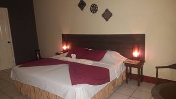 Double Room | Free rollaway beds, free WiFi, bed sheets